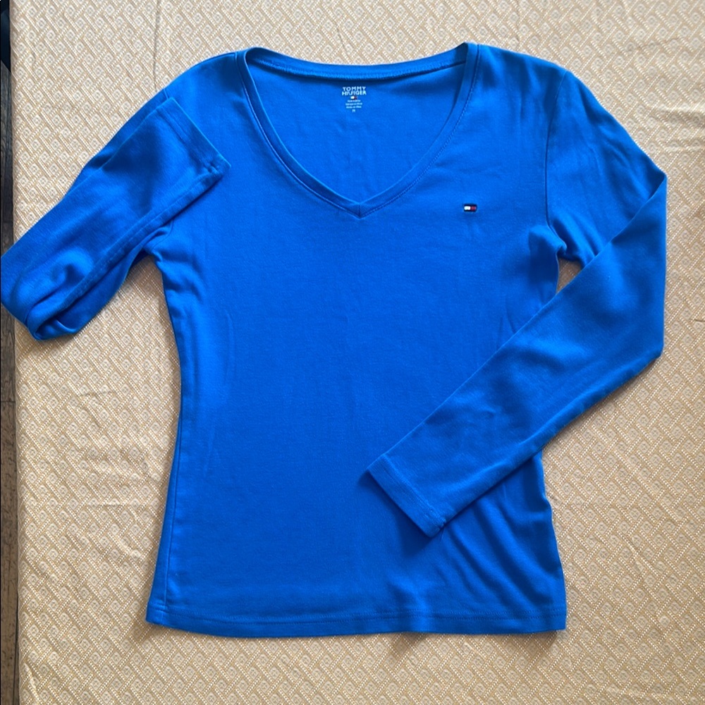 💕Tommy Hilfiger Fitted Blue Long Sleeve Top